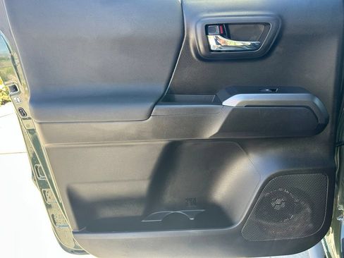 Used 2020 Toyota Tacoma TRD Pro AWD/4WD image 24