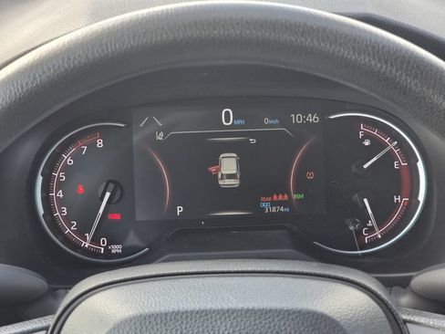 Used 2025 Toyota RAV4 XLE FWD image 16