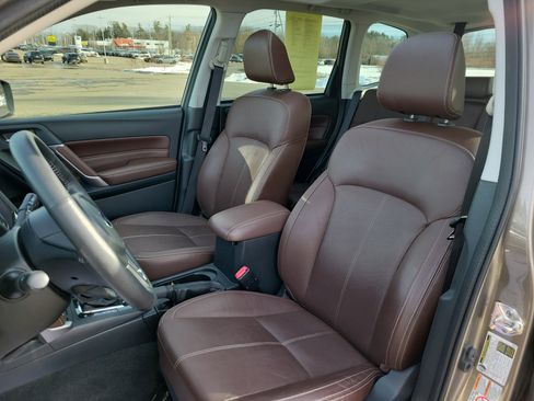 Used 2018 Subaru Forester 2.5i Touring image 14