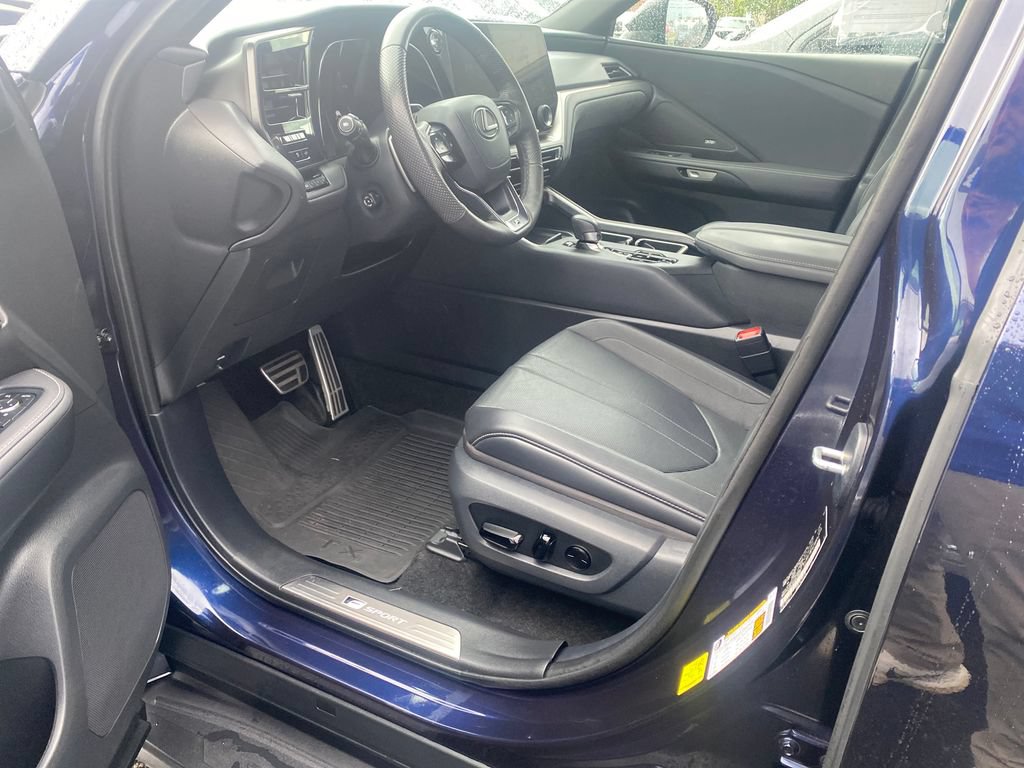 Used 2024 Lexus TX 500h AWD w/ Technology Package image 20