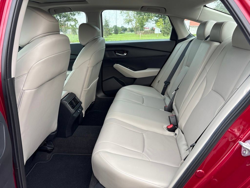 Used 2025 Honda Accord EX-L image 14