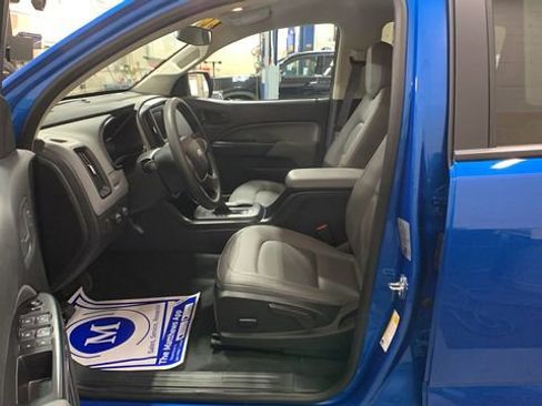 Used 2022 Chevrolet Colorado W/T w/ Custom Special Edition image 7