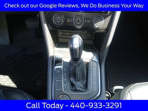 Used 2021 Volkswagen Tiguan SE AWD/4WD image 27
