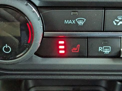 New 2026 Ford Bronco Big Bend w/ Black Diamond Package image 22