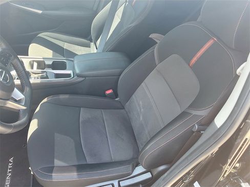 Used 2022 Nissan Sentra SR w/ Midnight Edition image 18