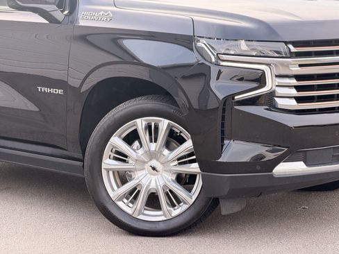 Used 2023 Chevrolet Tahoe High Country AWD/4WD image 6