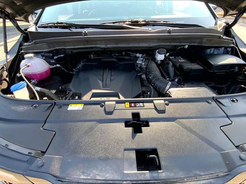 Used 2026 Kia Carnival FWD image 32