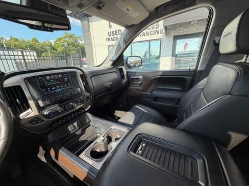 Used 2017 GMC Sierra 1500 Denali w/ Denali Ultimate Package AWD/4WD image 26