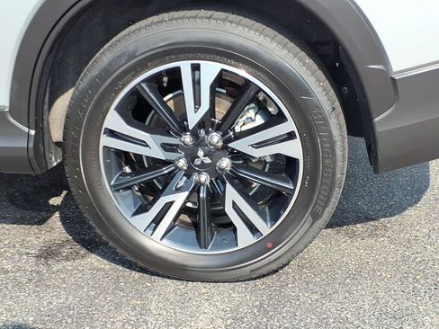 Used 2025 Mitsubishi Eclipse Cross SE AWD/4WD image 9
