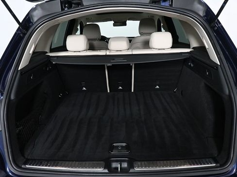 Certified 2022 Mercedes-Benz GLC 300 4MATIC image 29