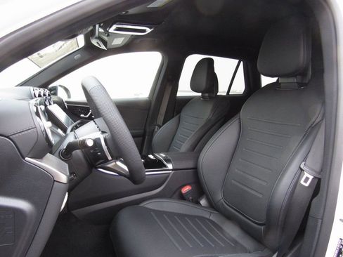 New 2026 Mercedes-Benz GLC 300 4MATIC image 10