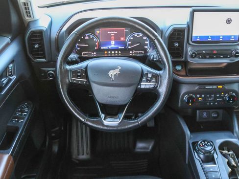 Used 2022 Ford Bronco Sport Outer Banks w/ Tech Package AWD/4WD image 19