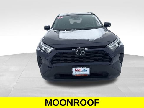 Used 2023 Toyota RAV4 XLE image 8
