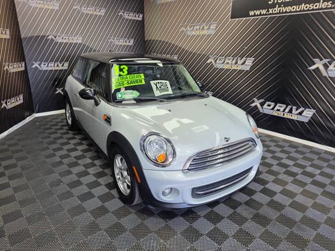 Used 2013 MINI Cooper Hardtop image 7
