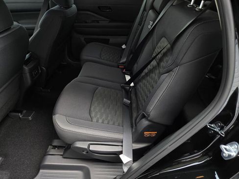 New 2026 Nissan Pathfinder SV AWD/4WD image 12