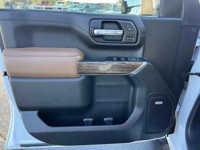 Used 2022 Chevrolet Silverado 3500 High Country AWD/4WD image 28