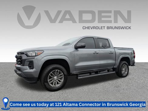 Used 2023 Chevrolet Colorado LT w/ LT Convenience Package II image 1