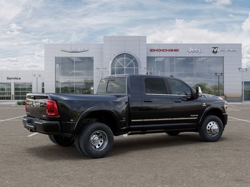 New 2026 RAM 3500 Limited AWD/4WD image 4