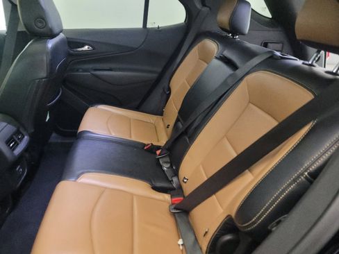 Used 2023 Chevrolet Equinox LT image 18