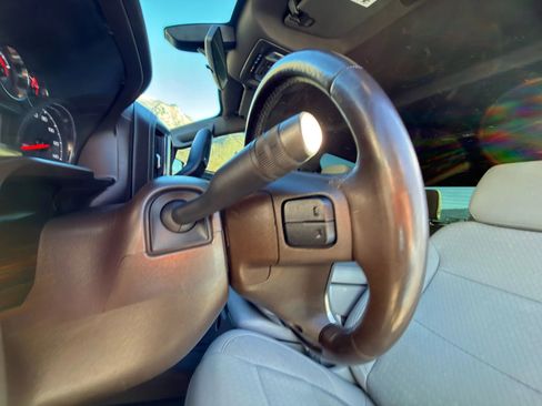 Used 2020 Chevrolet Silverado 1500 LT w/ All-Star Edition image 30