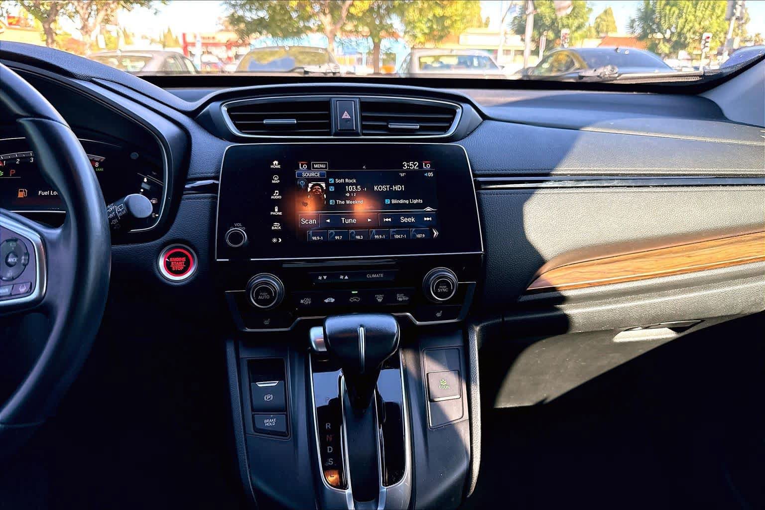 Used 2017 Honda CR-V Touring image 32