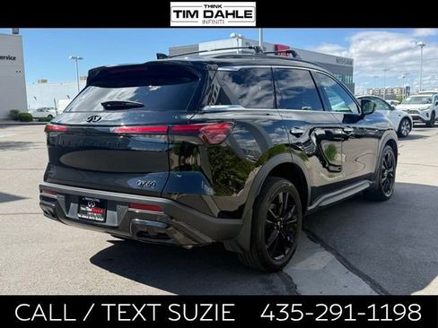 Certified 2025 INFINITI QX60 Luxe w/ Black Edition AWD/4WD image 9