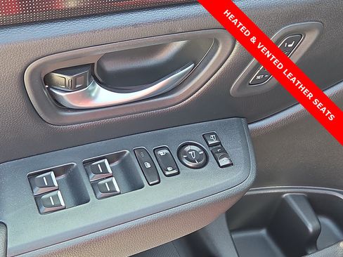 Used 2023 Honda Pilot Elite image 15