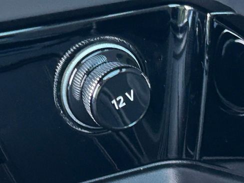 Used 2025 Audi SQ5 Premium Plus w/ Premium Plus Package image 28