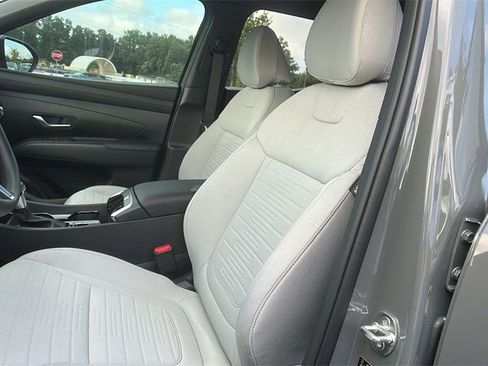 New 2026 Hyundai Santa Cruz SE FWD image 14