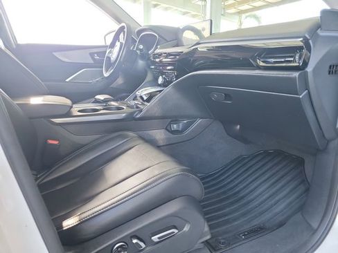 Used 2023 Acura MDX SH-AWD w/ Technology Package image 22