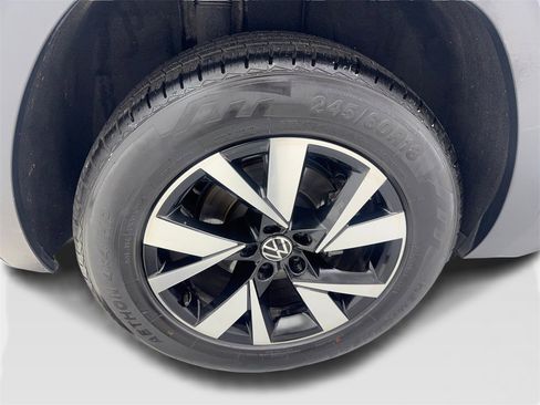 Used 2021 Volkswagen Atlas Cross Sport SE image 83