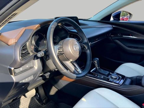 Used 2025 MAZDA CX-30 AWD 2.5 S w/ Premium Package image 18