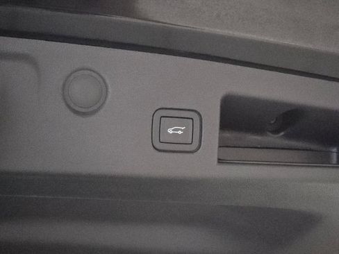 Certified 2024 Chevrolet Equinox LT AWD/4WD image 14