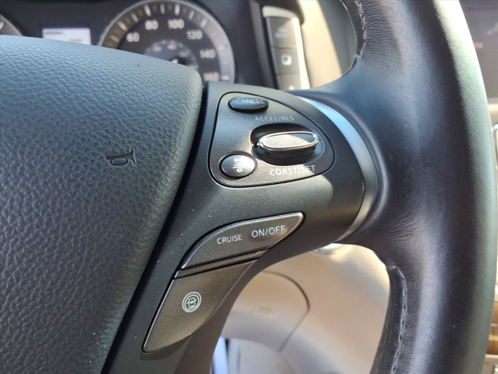 Used 2013 INFINITI M37 x w/ Premium Pkg AWD/4WD image 21