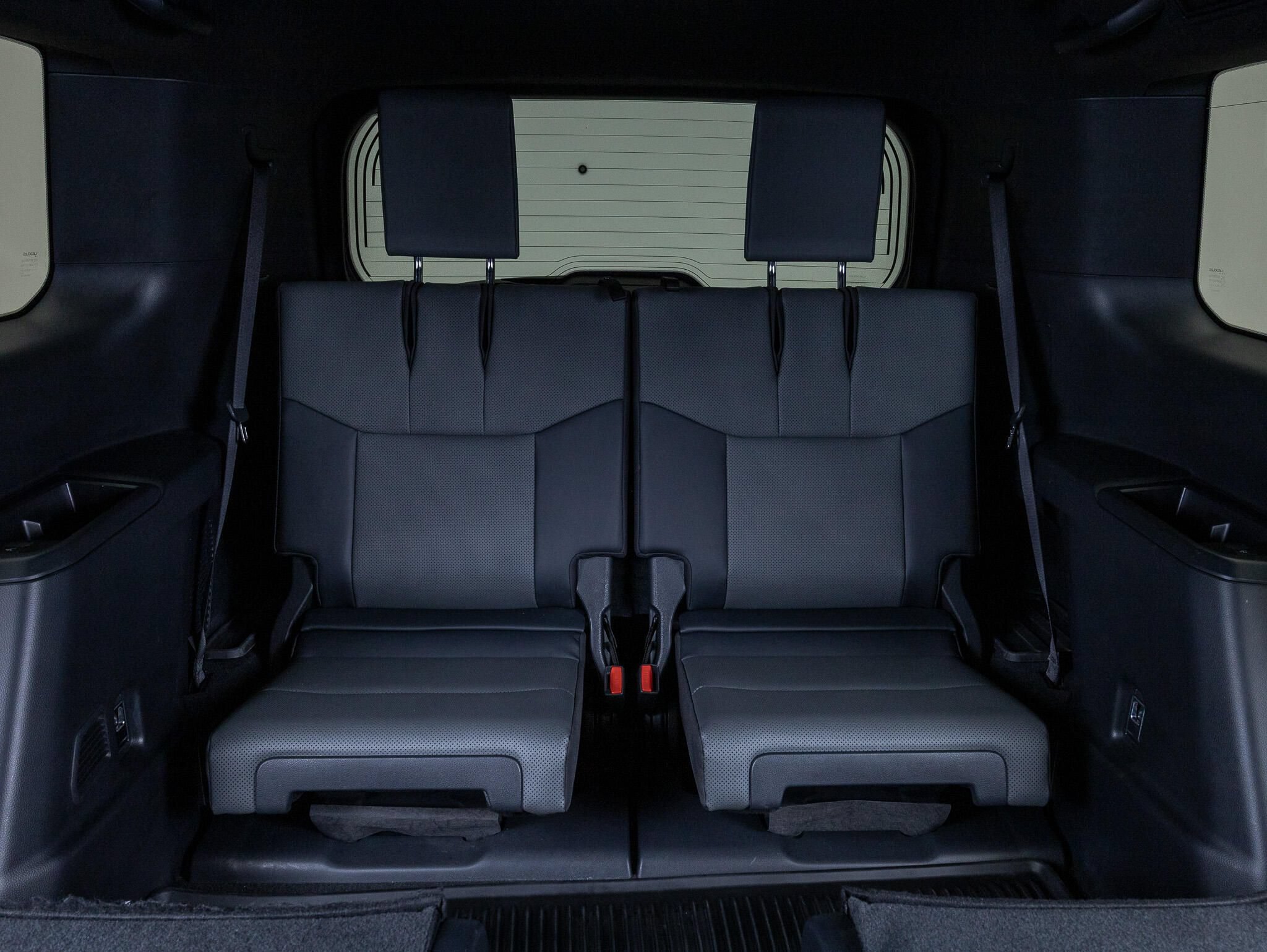 Used 2024 Lexus GX 550 w/ Accessory Package (Z1) AWD/4WD image 36