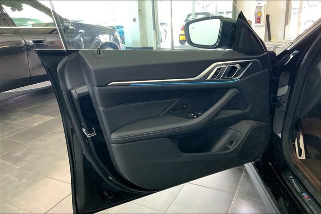 Used 2022 BMW i4 eDrive40 w/ M Sport Package RWD image 10