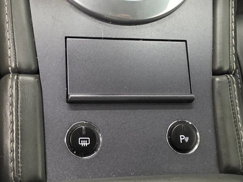 Used 2007 Aston Martin V8 Vantage Coupe RWD image 32