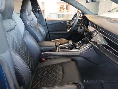 Used 2022 Audi SQ8 Prestige image 24