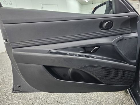 Used 2025 Hyundai Elantra Sport w/ Cargo Package FWD image 13