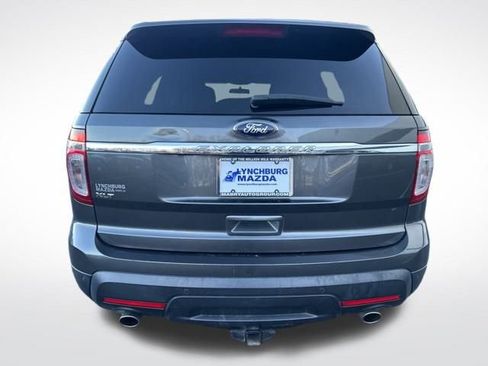 Used 2015 Ford Explorer XLT image 5