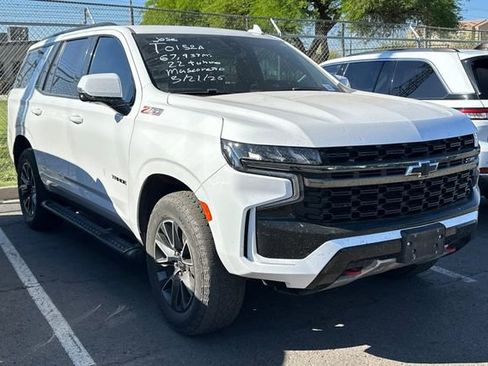 Used 2022 Chevrolet Tahoe Z71 w/ Luxury Package image 3