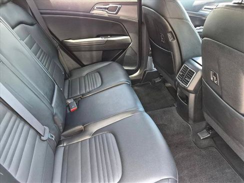 Used 2024 Kia Sportage SX FWD image 19