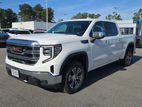 Used 2025 GMC Sierra 1500 SLT image 7