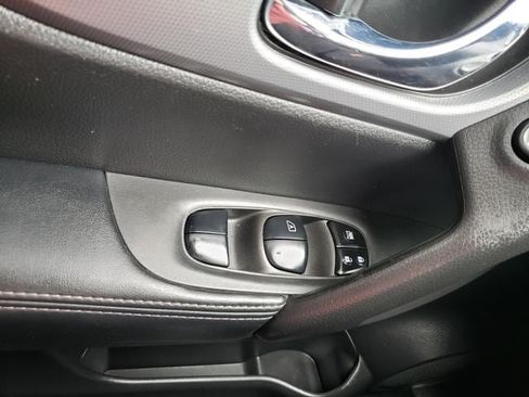 Used 2020 Nissan Rogue Sport SL AWD/4WD image 26