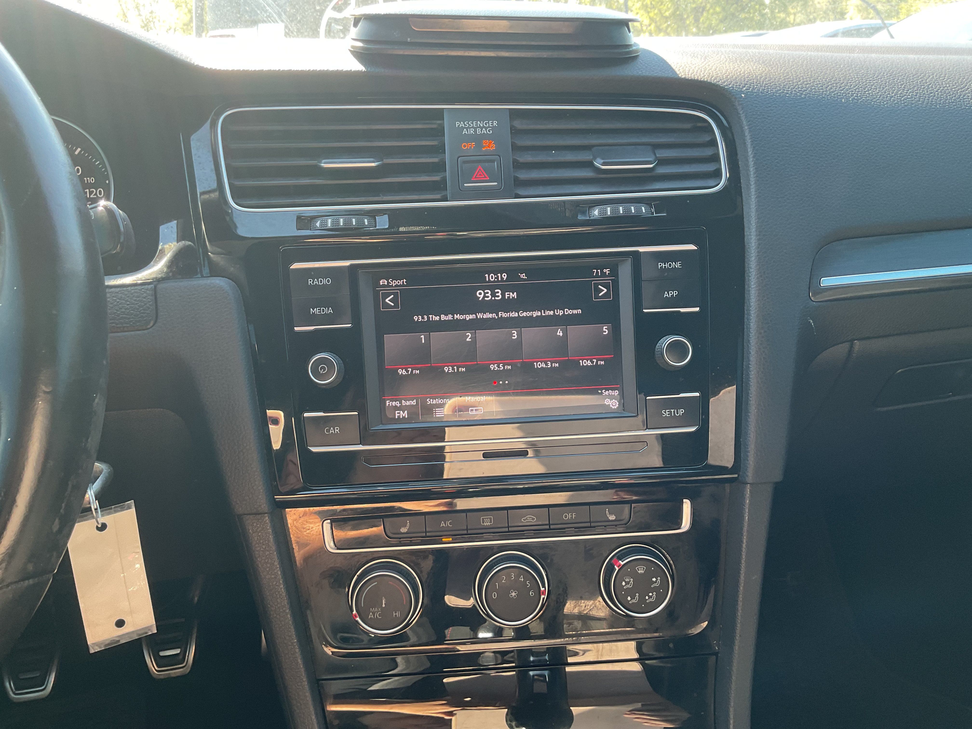 Used 2018 Volkswagen GTI S FWD image 9