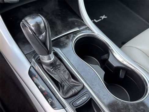 Used 2020 Acura TLX FWD image 24