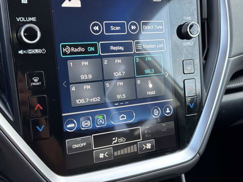 Used 2024 Subaru Crosstrek 2.0i Premium image 22