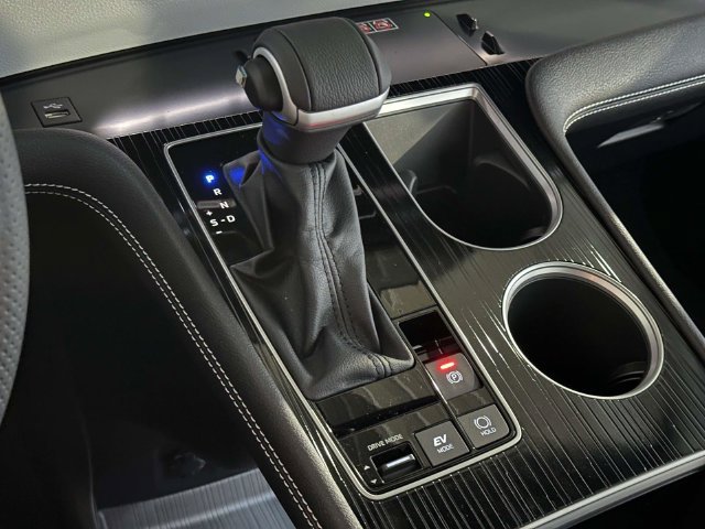 New 2026 Toyota Sienna XSE AWD/4WD image 18