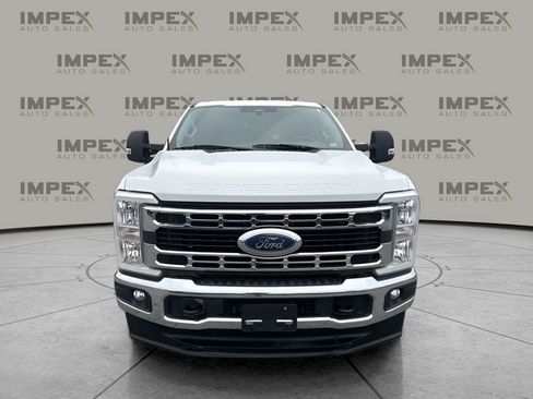 Used 2024 Ford F250 XLT w/ FX4 Off-Road Package image 8