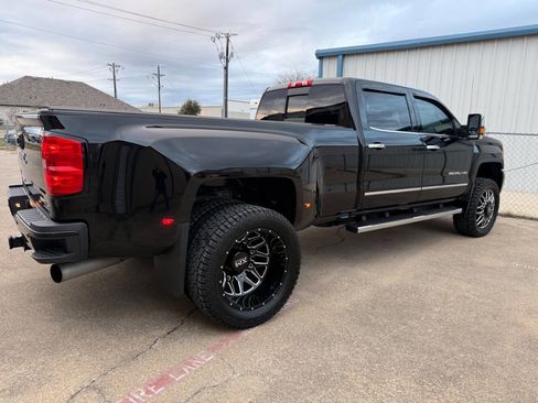 Used 2015 GMC Sierra 3500 Denali w/ Duramax Plus Package image 7